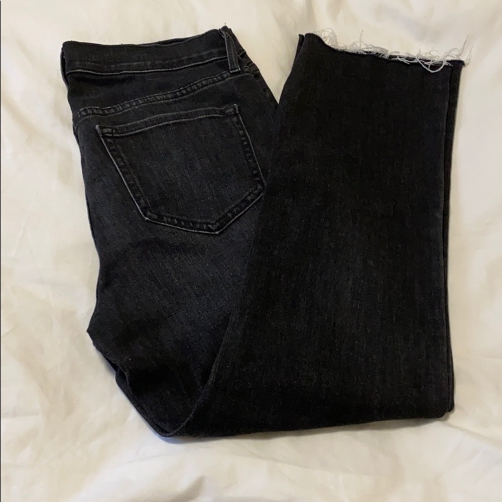 Old Navy Flared Ankle Jean, size 4